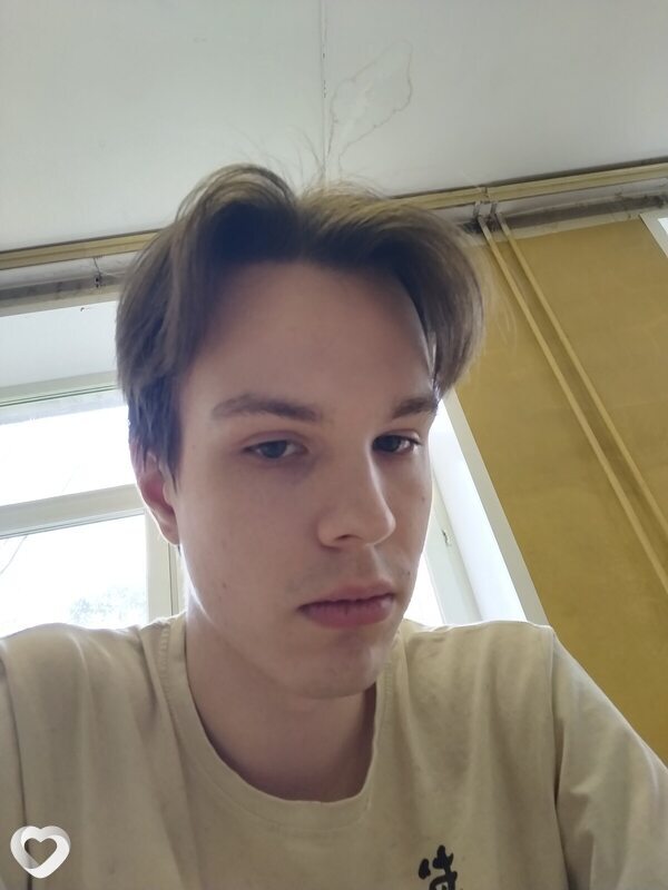 Алексей, 19, Москве — анкета №2172069