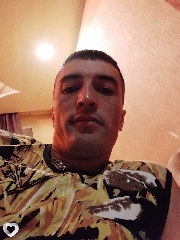 Шодон Тошев, Ноябрьск