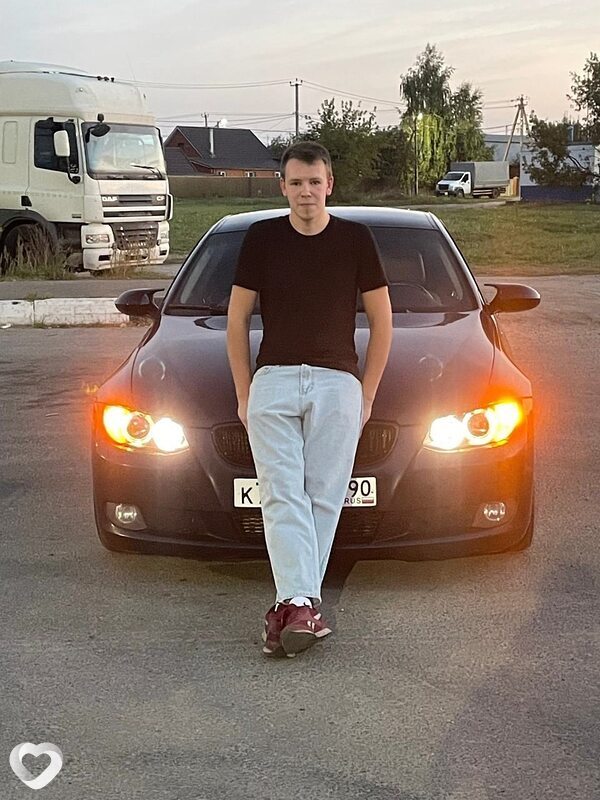 Артем, 32, Екатеринбурге — анкета №2172899