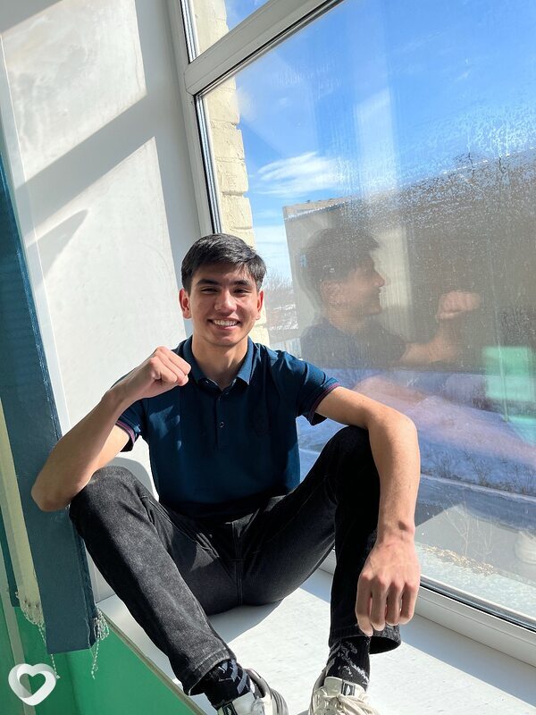 Бек, 23, Алматы — анкета №2173118
