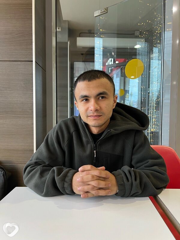 Надир, 21, Владивостоке — анкета №2173801