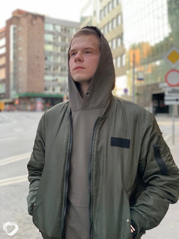 Никита, 20, Новоалтайске — анкета №2173766