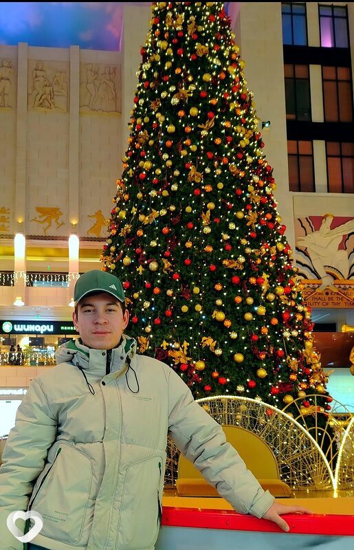 Дима, 24, Москве — анкета №2174670