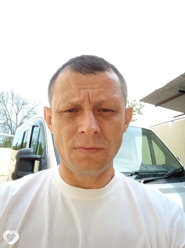 Толик, 42, Геленджике — анкета №2175144