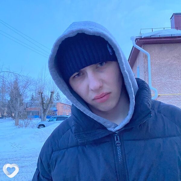 Вадик, 20, Омске — анкета №2175226
