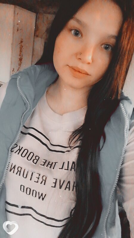 Лена, 23, Минусинске — анкета №2175437