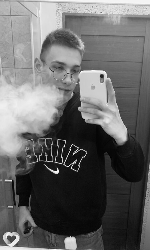Dan, 24, Бобруйске — анкета №2175860