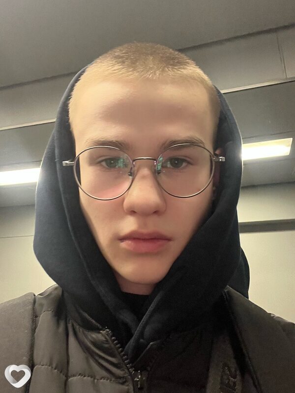 Константин, 21, Одинцове — анкета №2176837