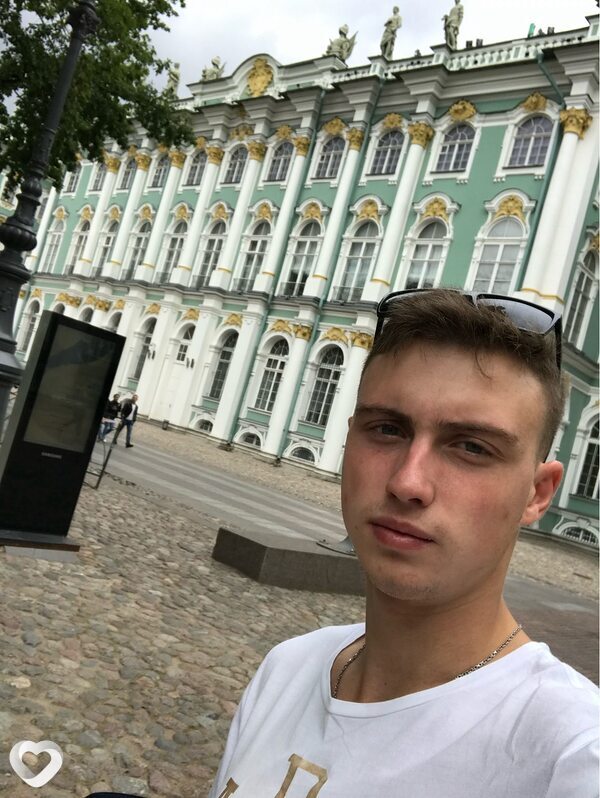 Артем, 28, Воронеже — анкета №2176685