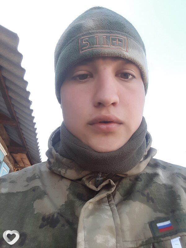Виктор, 20, Чите — анкета №2176960