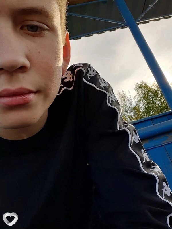 Андрей, 20, Москве — анкета №2177225