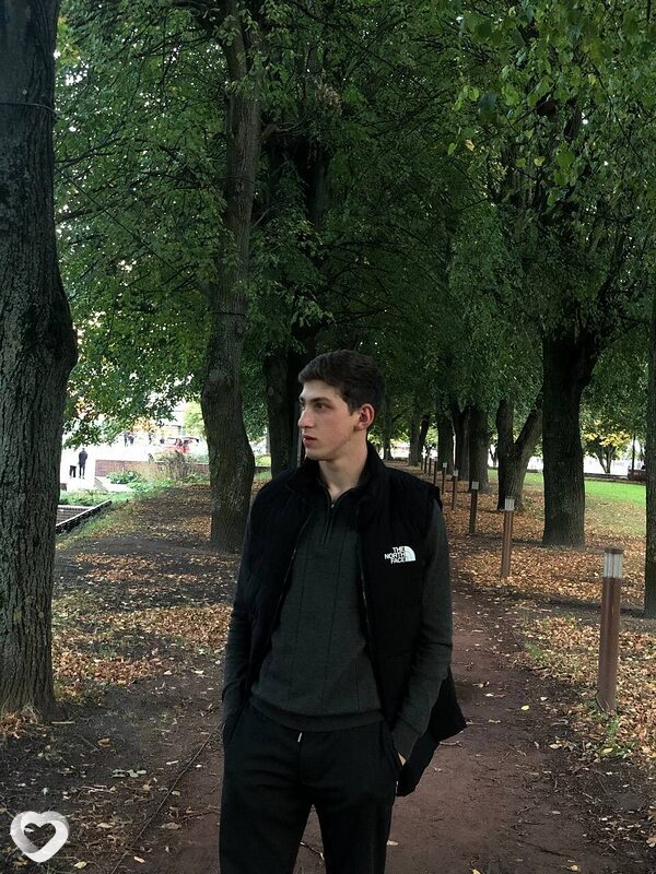 Руслан, 23, Калининграде — анкета №2177547