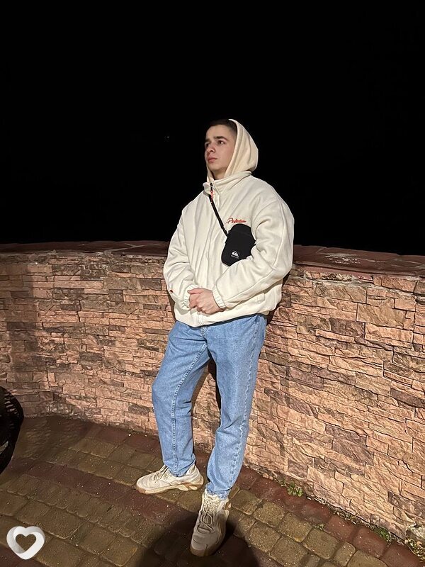 Алексей, 21, Анапе — анкета №2177802