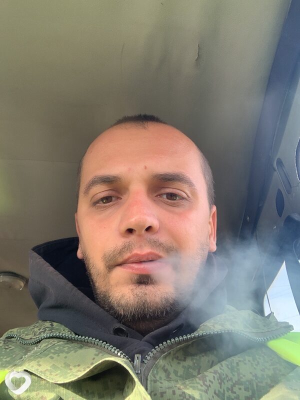 Максим, 33, Орёл — анкета №2178260