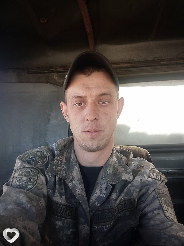 Александр, 26, Семей — анкета №2178364
