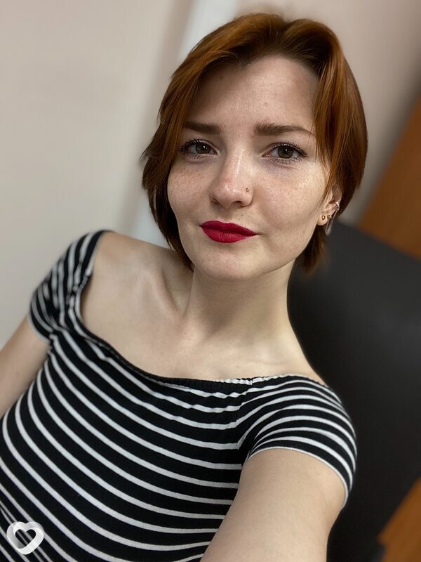 Кристина, 32, Нижневартовске — анкета №2178353