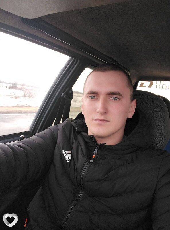 Данил, 22, Бодайбо — анкета №2178547
