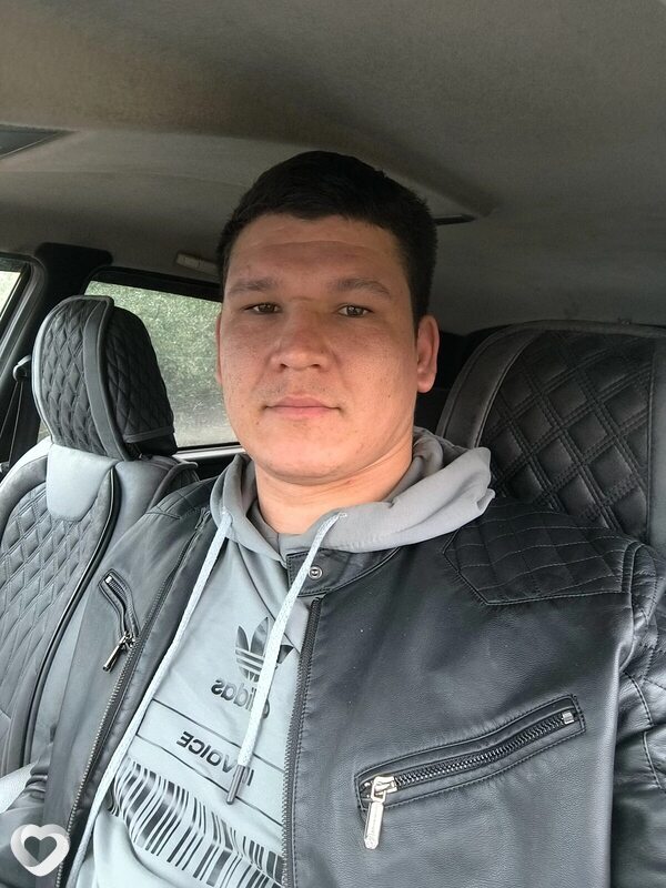 Виктор, 25, Горловке — анкета №2178952