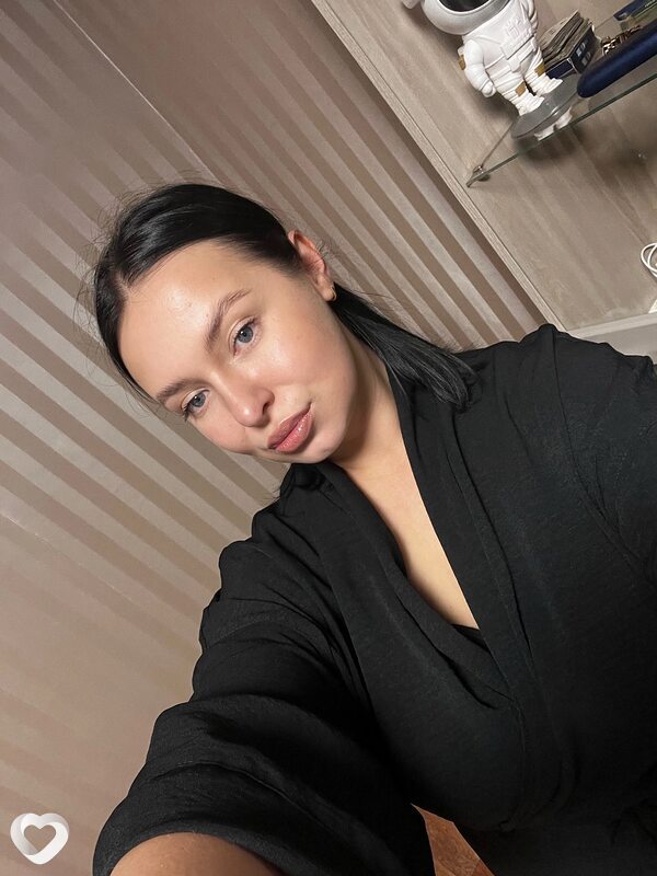 Катя, 28, Донецке — анкета №2179790