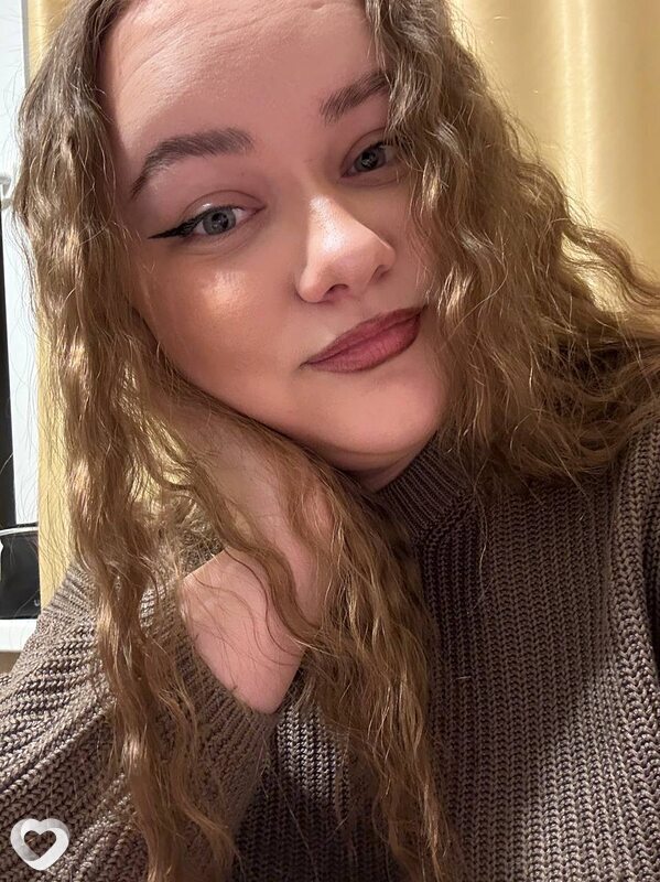Анна, 24, Нижневартовске — анкета №2179912