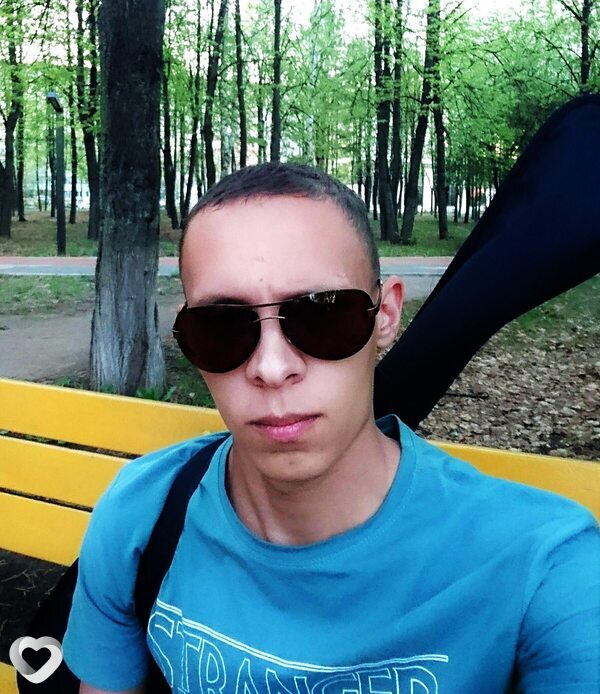 Алекс, 35, Саяногорске — анкета №2179983