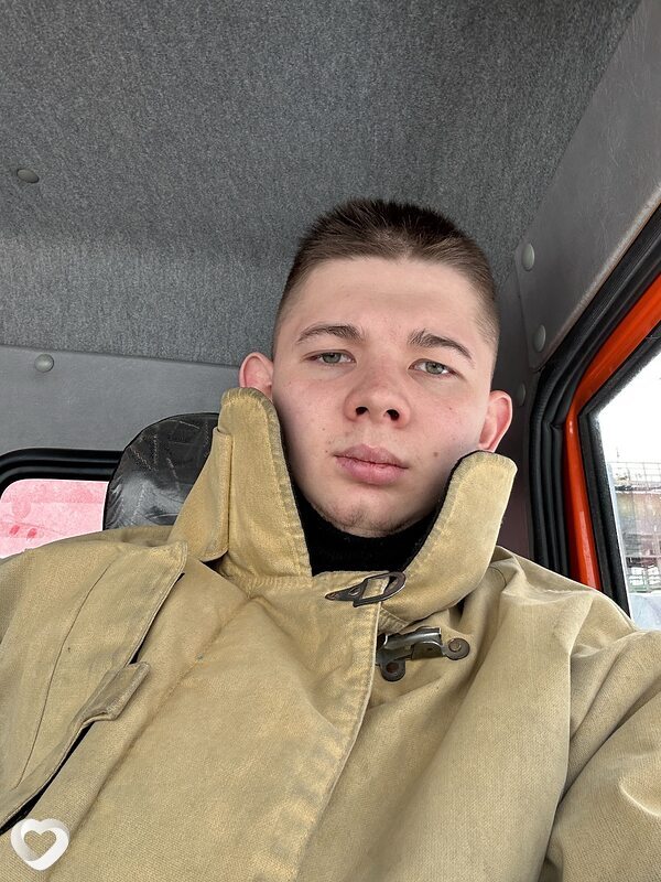 Антон, 20, Екатеринбурге — анкета №2179994