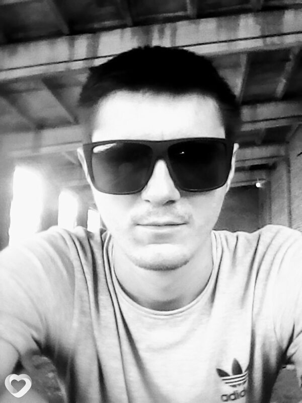 Анатолий, 28, Пскове — анкета №2181074
