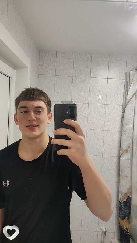 Стас, 20, Москве — анкета №2181579
