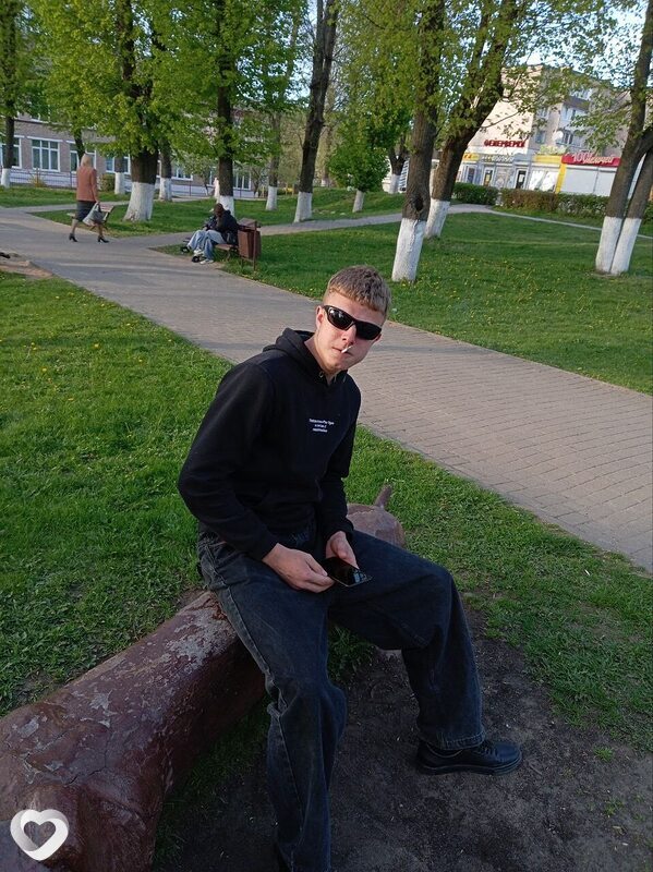 Алексей, 19, Минске — анкета №2181741
