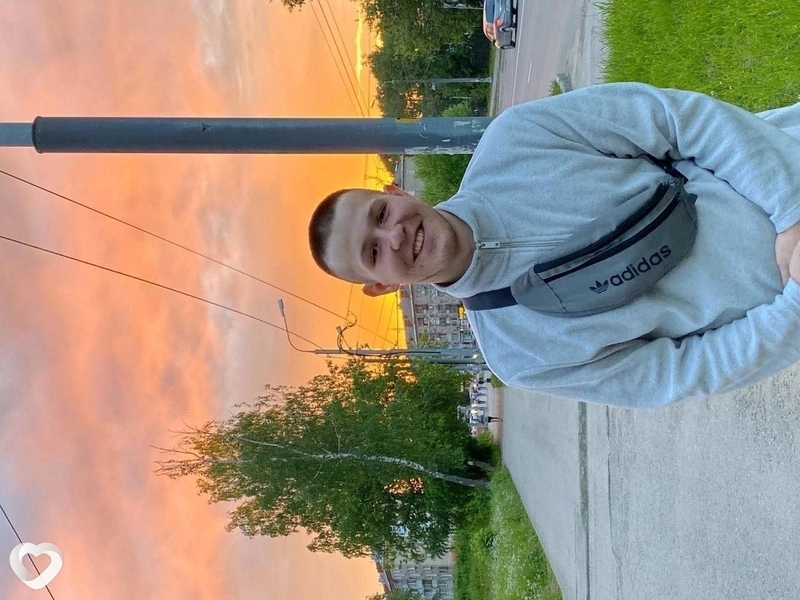 Алексей, 21, Севастополе — анкета №2181657