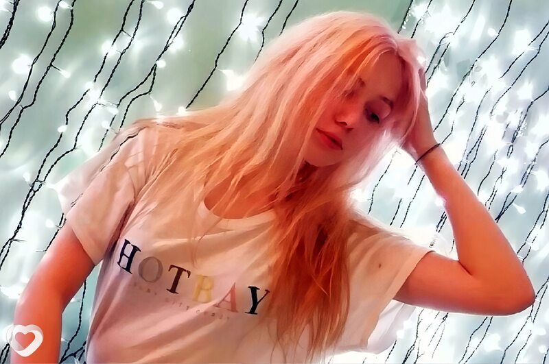 Ирина, 21, Санкт-Петербурге — анкета №2182275