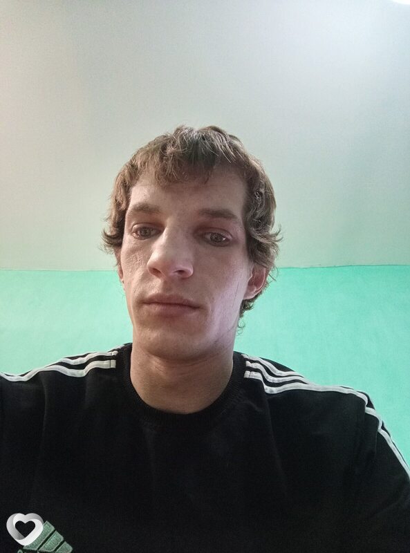 Илья, 27, Ачинске — анкета №2182374