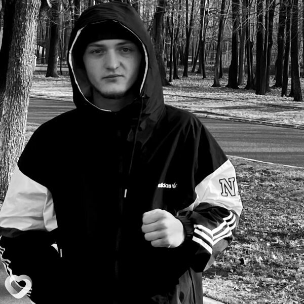 Роман, 21, Нижнекамске — анкета №2183456
