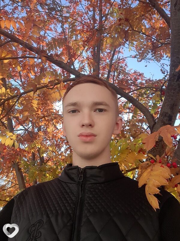 Артём, 22, Новосибирске — анкета №2183880