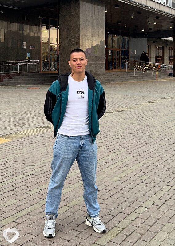 Данияр, 25, Челябинске — анкета №2183790