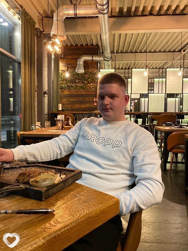 Александр, 27, Москве — анкета №2184606