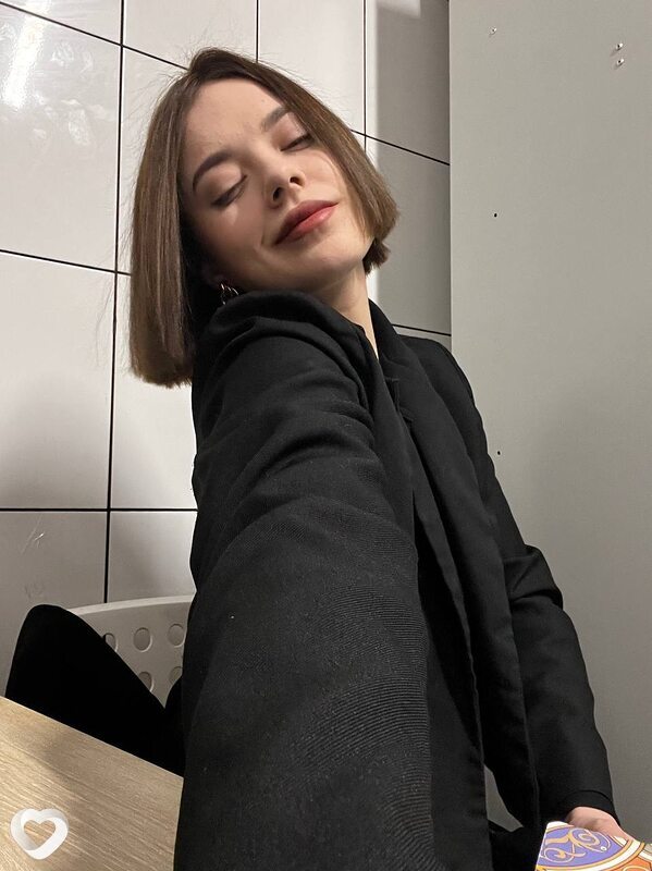 Ярослава, 22, Калининграде — анкета №2186462