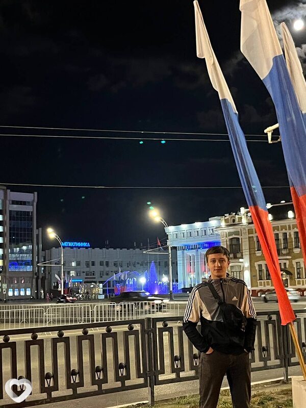 Вадим, 24, Саратове — анкета №2187173