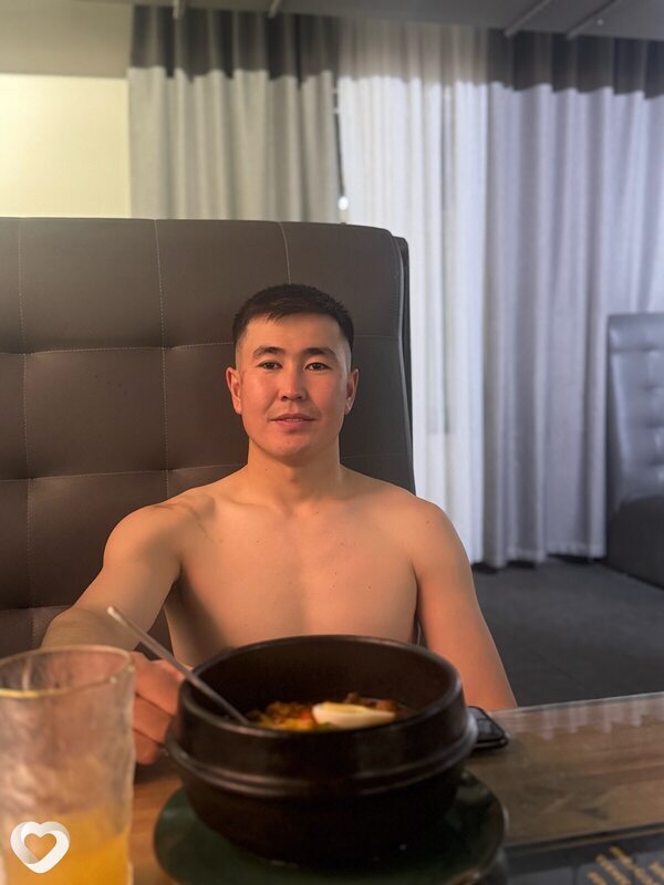 Аманкелді Ержан, 29, Алматы — анкета №2189438