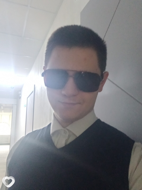 Виктор, 20, Иванове — анкета №2189649