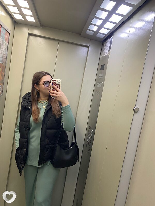 Катя, 22, Новороссийске — анкета №2190119