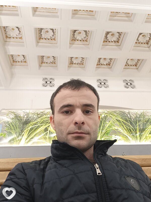 Олег, 31, Пятигорске — анкета №2190287