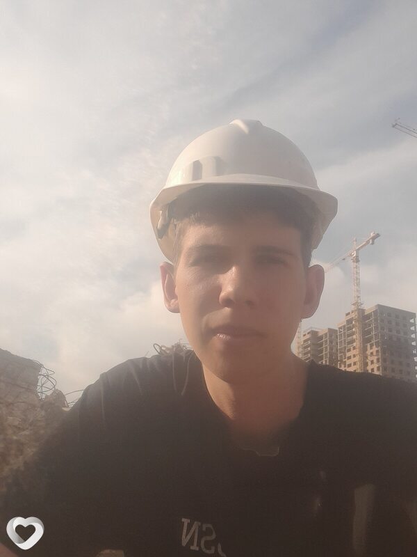 Дмитрий, 23, Морозовске — анкета №2190651