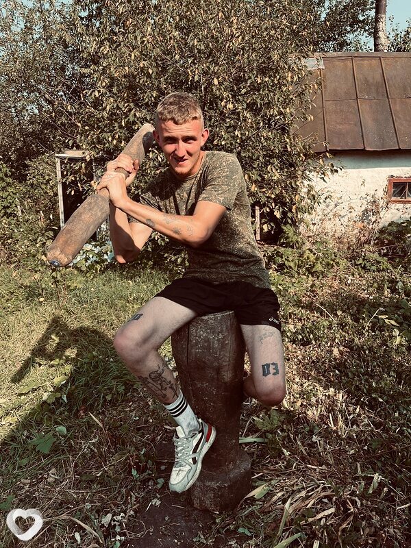 Артем, 23, Бобруйске — анкета №2190937