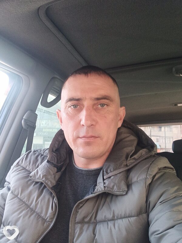 Виталий, 39, Артеме — анкета №2193267