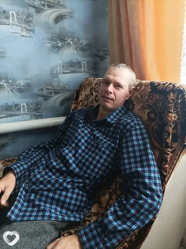Владимир, 40, Змеиногорске — анкета №2194095