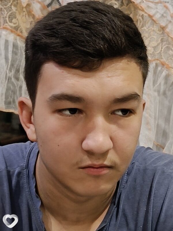 Эрнест, 21, Островце — анкета №2194779