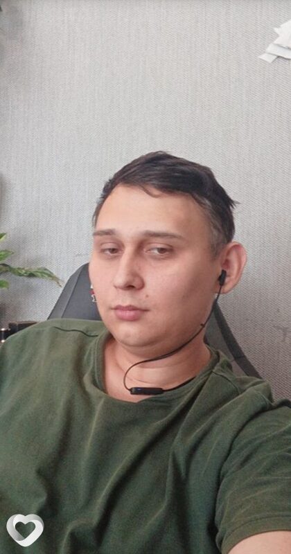 Артём, 30, Новозыбкове — анкета №2197011