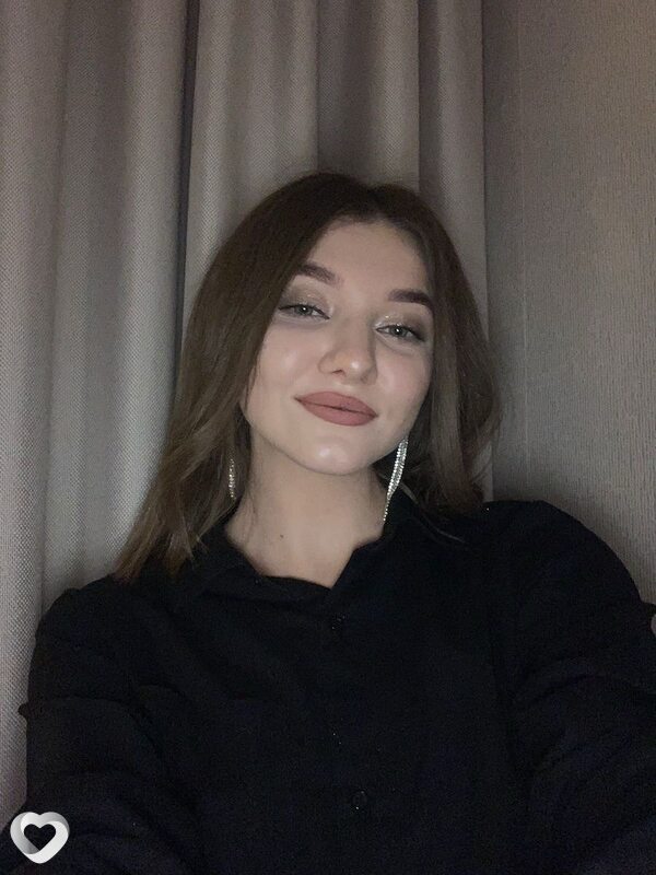 Эмилия, 21, Москве — анкета №2198407