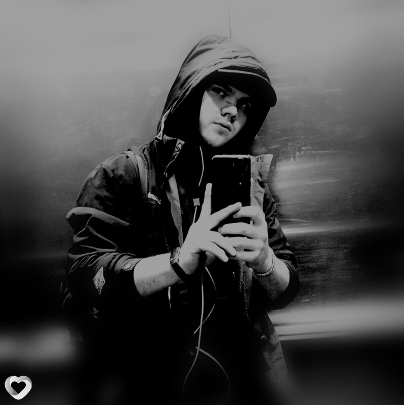 Александр, 22, Ярославле — анкета №2199454